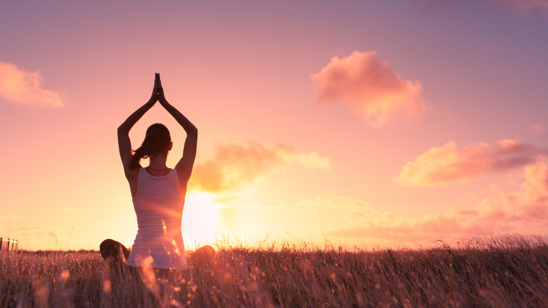 3 Reasons You Need a Meditation Essential Oil Blend In Your Life